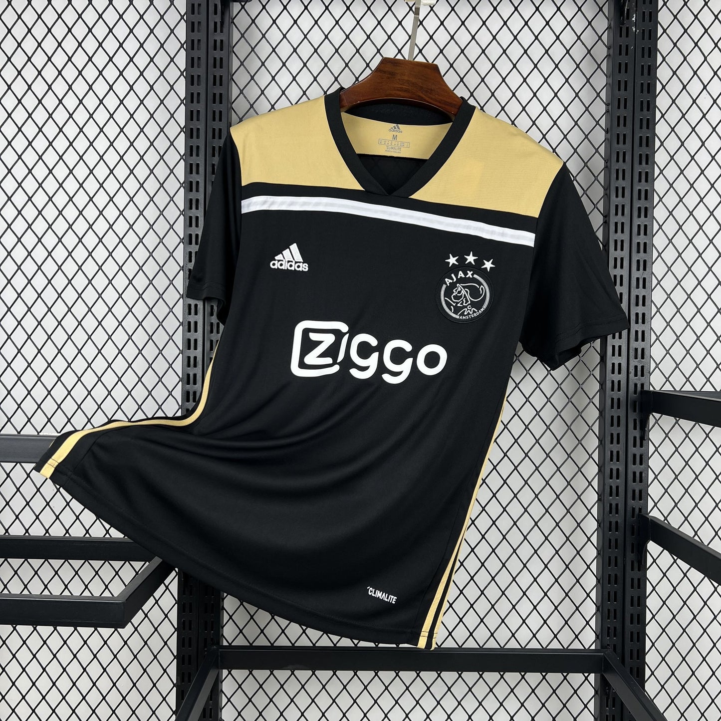 Ajax 2018/19 Away Kit