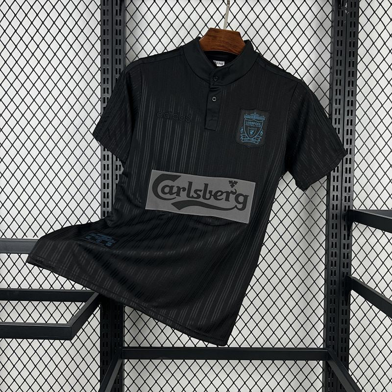 Retro Liverpool 95/96 black