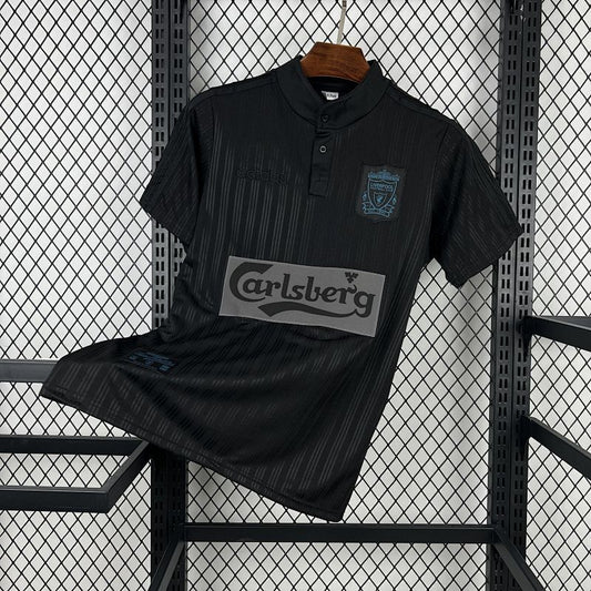 Retro Liverpool 95/96 black