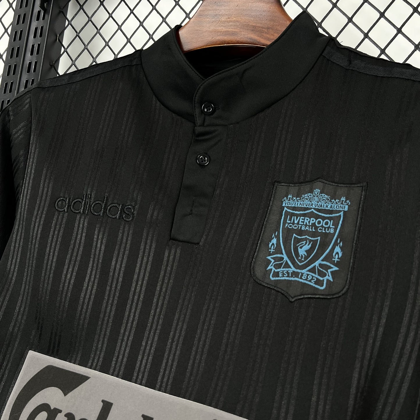 Retro Liverpool 95/96 black