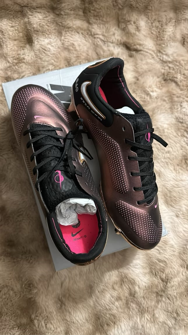Tiempo Legend 9